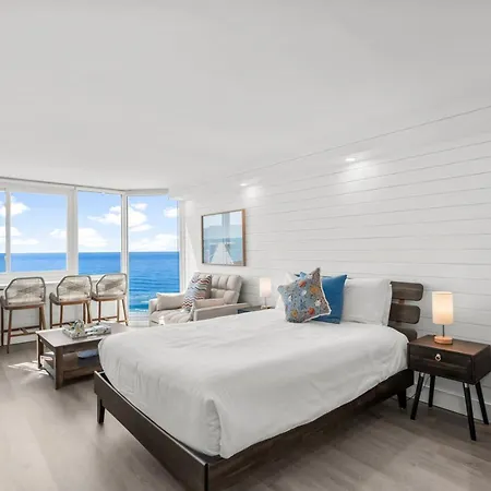 Renovated Beach Front Condo - Incredible View - Top Of The Gulf 521
